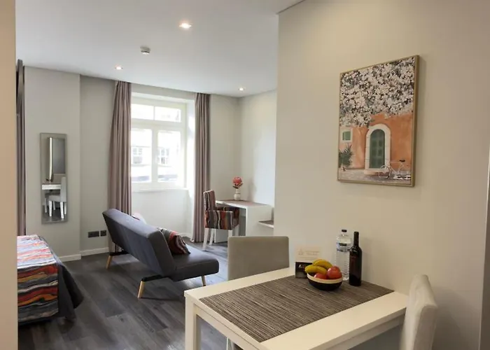 公寓 Gold Center 101 *