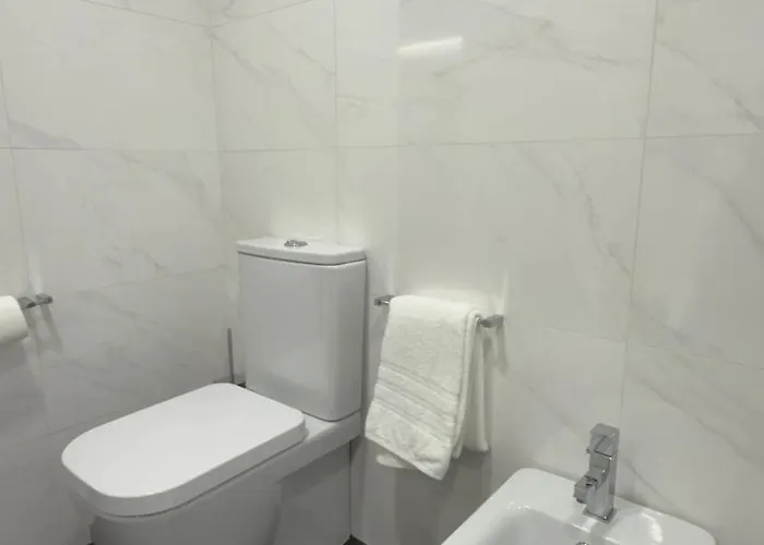 Gold Center 101 公寓 *