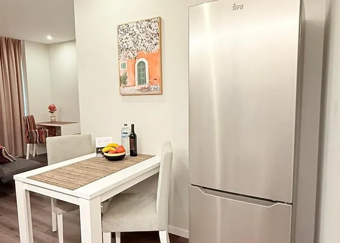 Gold Center 101 דירה פונשל