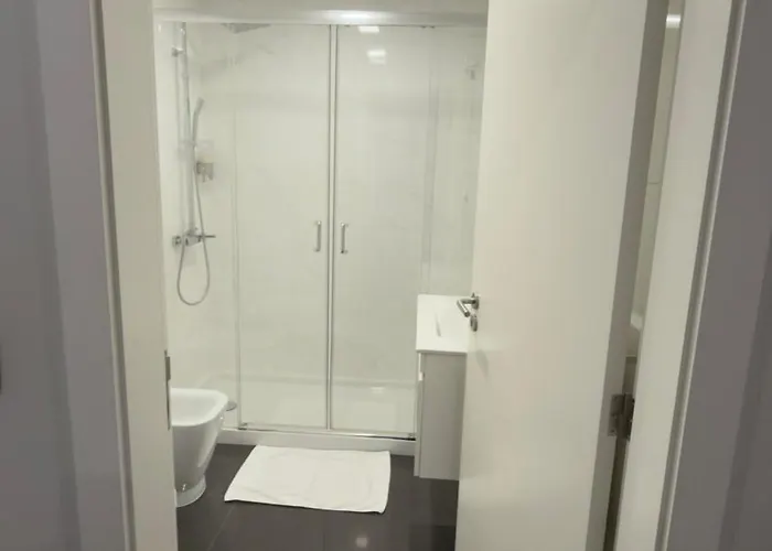 Gold Center 101 * 丰沙尔