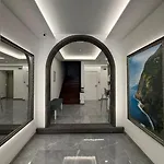 Gold Center 101 *
