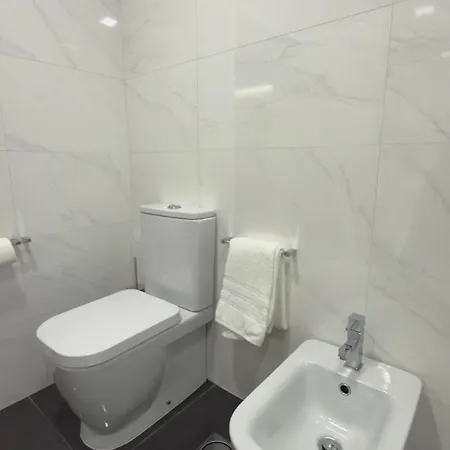 Gold Center 101 Apartment *