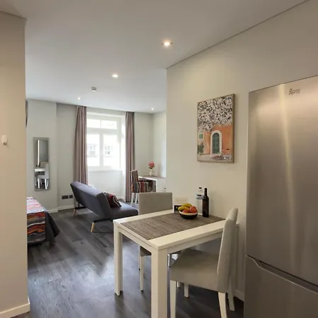 Gold Center 101 Apartment