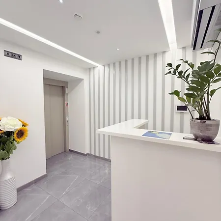 Gold Center 101 فونشال