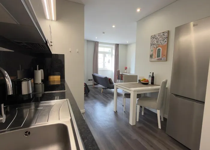 Gold Center 101 Apartment